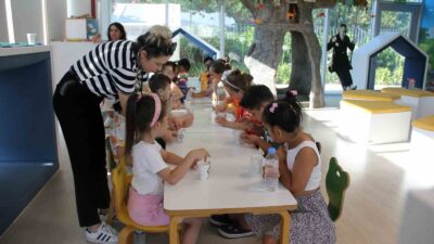 MUĞLA BÜYÜKŞEHİR BELEDİYESİ TEMATİK ÇOCUK ETKİNLİKLERİ İLE ÇOCUKLARI HEM EĞİTİYOR