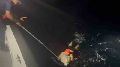 MUĞLA’NIN BODRUM İLÇESİ AÇIKLARINDA 1 DÜZENSİZ GÖÇMEN YAKALANDI.