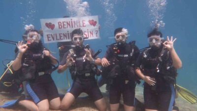 İZMİR’DEN FETHİYE’YE TATİLE GELEN TATİLE 2 KİŞİ KIZ ARKADAŞLARINA SU