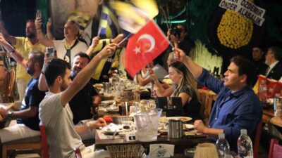 FETHİYE'DE, DÜNYA FENERBAHÇELİLER GÜNÜ BÜYÜK COŞKUYLA KUTLANDI