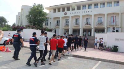 GÖÇMEN KAÇAKÇILIĞI OPERASYONUNDA 8 GÖZALTI