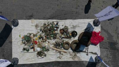 BODRUM BELEDİYESİ TARAFINDAN DÜZENLENEN DENİZ DİBİ TEMİZLİĞİ GÜVERCİNLİK SAHİLİNDE DEVAM