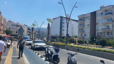 MUĞLA'NIN MARMARİS İLÇESİNDE 4.4. BÜYÜKLÜĞÜNDE DEPREM MEYDANA GELDİ.