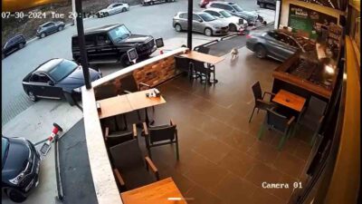 MUĞLA'NIN MİLAS İLÇESİNDE KULLANDIĞI OTOMOBİLİN DİREKSİYON HAKİMİYETİNİ KAYBEDEN KADIN SÜRÜCÜ