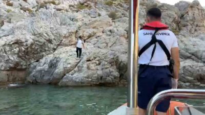 ULAŞIMIN SADECE TEKNELER İLE GERÇEKLEŞTİRİLDİĞİ MARMARİS ARMELLA KOYUNDA SON ÜÇ