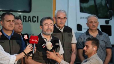 AYDIN (İHA) - MUĞLA’NIN ULA İLÇESİ KARADERE MEVKİİNDE BAŞLAYAN ORMAN