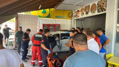 MUĞLA (İHA) - MUĞLA'NIN MİLAS İLÇESİNDE HAKİMİYETİ KAYBOLAN VE ELEKTRİK