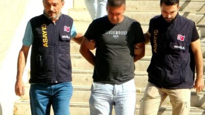 MUĞLA’NIN MENTEŞE İLÇESİNDE EŞİNİ ÖLDÜREN ZANLI ÇIKARILDIĞI ADLİ MAKAMLAR TARAFINDAN