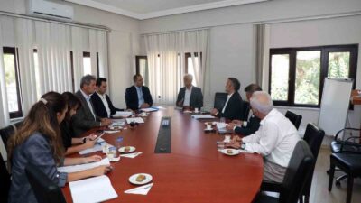 ‘GÜÇLÜ MUĞLA’ İÇİN BÜYÜKŞEHİR İLÇE AYRIMINI KALDIRIYOR