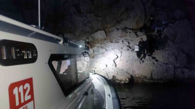 MUĞLA’NIN MARMARİS İLÇESİ GEDİK KOYUNDAN DENİZ YOLU İLE YASA DIŞI