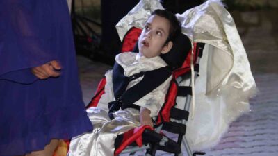 MUĞLA'NIN FETHİYE İLÇESİNDE YAŞAYAN 8 YAŞINDAKİ SEREBRAL PALSİ HASTASI EMİN