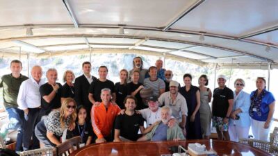 MUĞLA'NIN BODRUM İLÇESİNDE, DENİZ KÜLTÜRÜNÜ SANATA TAŞIYAN 'TİRHANDİLLER VE BATIKLAR'