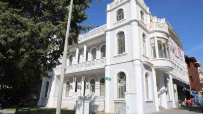 BÜYÜKŞEHİR TARİHİ BİNAYI KÜLTÜR VE SANATLA BULUŞTURACAK