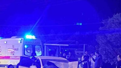 MUĞLA’NIN MENTEŞE İLÇESİ KÖTEKLİ 2’İNCİ ÇIKIŞTA MEYDANA GELEN TRAFİK KAZASINDA