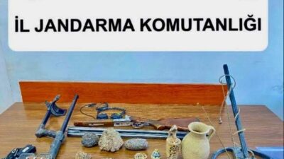 MUĞLA'NIN MİLAS İLÇESİNDE JANDARMA EKİPLERİ TARAFINDAN ŞÜPHELİ BİR ŞAHSIN EVİNDE