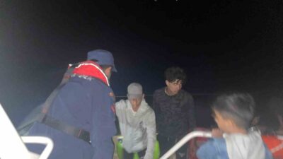 MUĞLA’NIN BODRUM İLÇESİ AÇIKLARINDA RADARLA TESPİT EDİLEN 20’Sİ ÇOCUK 37