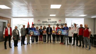 TEKNOFEST’TE ÖDÜL ALAN MİLASLI GENÇLERDEN SAYLAK’A ZİYARET