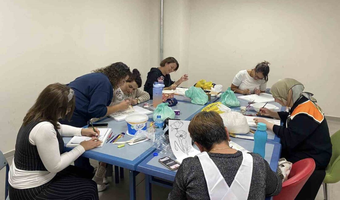 YATAĞAN GENÇLİK MERKEZİ'NDE KADINLAR