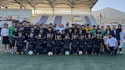YK ENERJİ’DEN MİLASLI GENÇ FUTBOLCULARA DESTEK