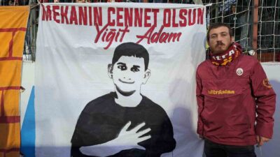 GALATASARAY TARAFTARI BODRUM FK MÜSABAKASI ÖNCESİ, TOTTENHAM MAÇINI İZLEMEK İÇİN