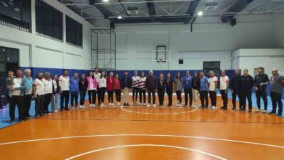 KÖYCEĞİZ’DE FLOOR CURLİNG TURNUVASINDA ÖDÜLLER VERİLDİ