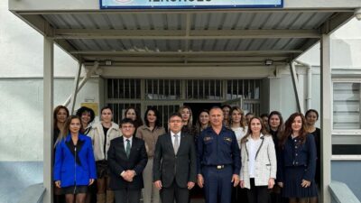 MARMARİS KAYMAKAMI KAYA’DAN ÖĞRETMENLER HAFTASI NEDENİ İLE OKULLARA ZİYARET