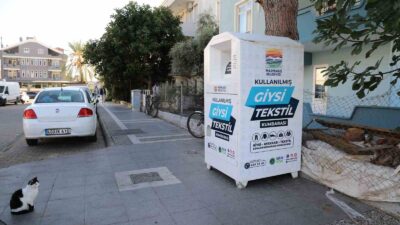 MARMARİS BELEDİYESİ İLÇEDEKİ İLÇENİN DEĞİŞİK NOKTALARINDA KONUMLANDIRILAN 104 ADET TEKSTİL