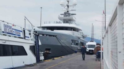 RUS MİLYARDER ALEXANDER SVETAKOV’A AİT ‘CLOUDBREAK İSİMLİ MEGA YAT, FETHİYE