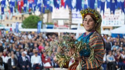 MİLAS’TA ZEYTİN HASAT ŞENLİĞİ İÇİN GERİ SAYIM BAŞLADI