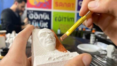 MUĞLA GSB YURTLARI SANAT VE SPORLA GENÇLERİN HAYATINA DOKUNUYOR