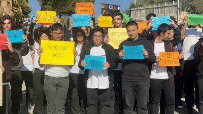 MUĞLA'NIN BODRUM İLÇESİNDE BULUNAN BODRUM ANADOLU LİSESİ'NDE EĞİTİM GÖREN VE