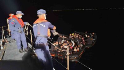 YUNANİSTAN 38’İ ÇOCUK 88 DÜZENSİZ GÖÇMENİ ÖLÜME İTTİ