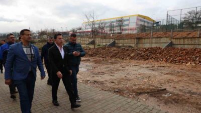 BAŞKAN ARAS, YAĞIŞTAN ETKİLENEN MAHALLELERDE ÇÖZÜM İÇİN SAHADA