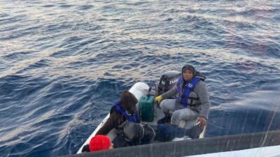 MUĞLA’NIN BODRUM İLÇESİ AÇIKLARINDA 31 GÖÇMEN KURTARILDI, 3 GÖÇMEN KURTARILDI.