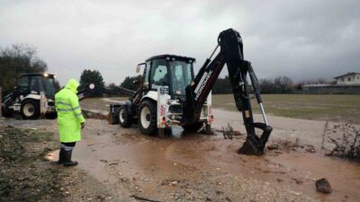 MUĞLA BÜYÜKŞEHİR BELEDİYESİ İL GENELİNDE YOĞUN YAĞIŞLAR SONRASI YAŞANAN SU
