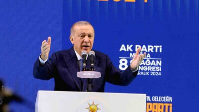 AK PARTİ GENEL BAŞKANI VE CUMHURBAŞKANI RECEP TAYYİP ERDOĞAN AK