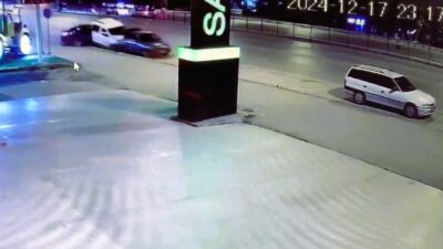 DENİZLİ'DE KIRMIZI IŞIK İHLALİ NEDENİYLE MEYDANA GELEN TRAFİK KAZASINDA, 4