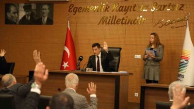 MUĞLA (İHA) - MARMARİS BELEDİYE MECLİSİ 2024’ÜN SON TOPLANTISINI GERÇEKLEŞTİRDİ.