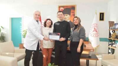 MEAH’TA KADIN HASTALIKLARI VE DOĞUM KLİNİĞİ EKİBİNE ULUSAL BAŞARI