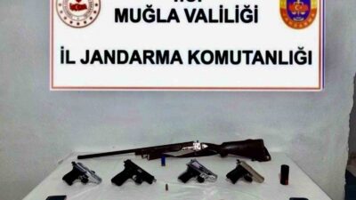 MUĞLA’NIN MENTEŞE İLÇESİNDE JANDARMA EKİPLERİ TARAFINDAN BİR EVDE YAPILAN ARAMADA