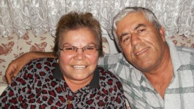 OTOMOBİLDE YOLCU OLARAK BULUNAN 73 YAŞINDAKİ OLCAY ÖNCÜ İLE METİN