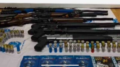 DENİZLİ’DE SİLAHLARLA SOSYAL MEDYA HESAPLARI ÜZERİNDEN PAYLAŞIM YAPAN İKİ ŞÜPHELİ