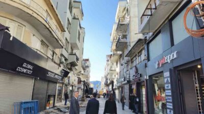 Her yıl binlerce turist ağırlayan Marmaris Kapalı Çarşı’da yer alan