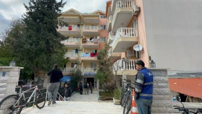 Muğla’nın Marmaris ilçesi Armutalan Mahallesi’nde bulunan bir apartman için riskli