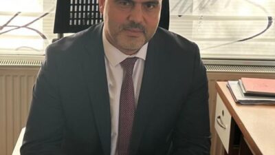 Muğla’nın Yatağan ilçesinde İlçe Milli Eğitim Müdürü Osman Alemdar’ın emekliye