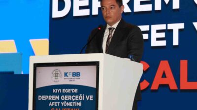 Kıyı Ege’de Deprem Gerçeği ve Afet Yönetimi Çalıştayı’nda konuşan Marmaris