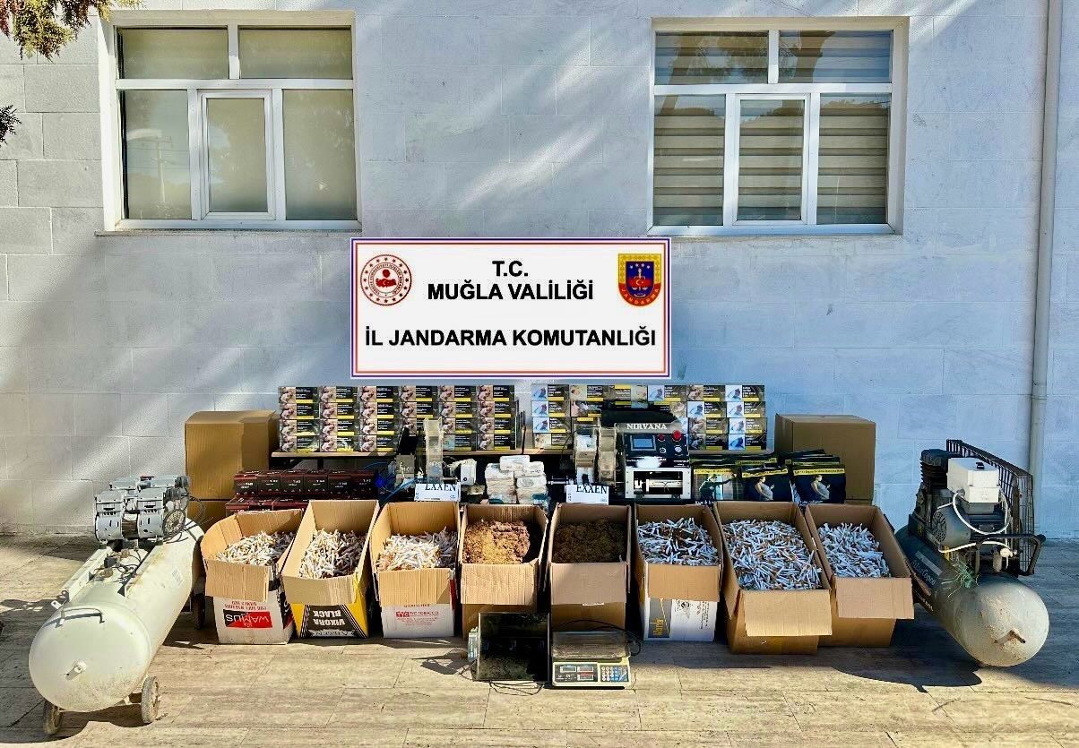 Muğla’da jandarmadan kaçak tütün operasyonu: 3 şüpheli gözaltına alındı