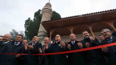 Yatağan kırsal Nebiköy mahallesindeki camii, kapsamlı restorasyon sonrası Muğla Valisi