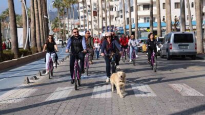 Marmaris Belediyesi’nin düzenlediği 8 Mart Dünya Emekçi Kadınlar Günü etkinlikleri