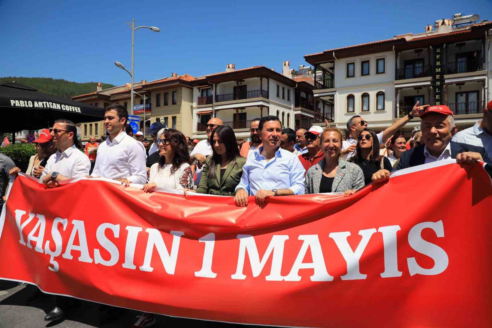 Başkan Aras’tan 1 Mayıs İşçi Bayramı mesajı Kıyı Ege Belediyeler Birliği